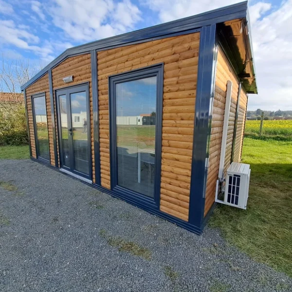 Bungalow Meublé avec Chalet de Jardin