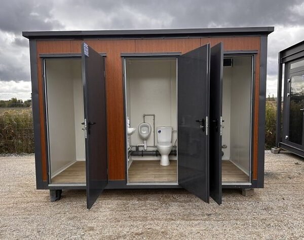 Container Sanitaire Pavillon WC avec Triple Cabine